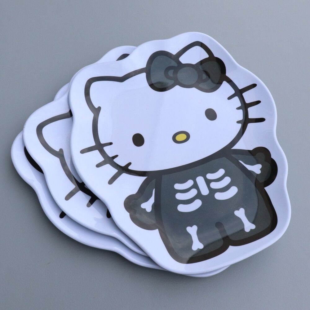 Hello Kitty Plastic Party Plates 3 Piece Halloween Skeleton